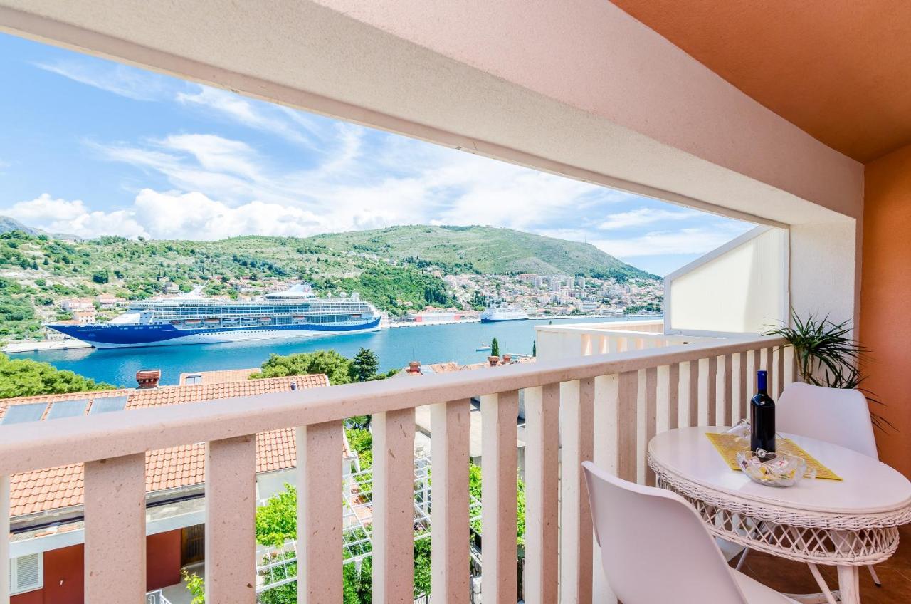 Guest house Avdic 3*